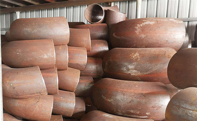 埋地螺旋焊管廠家，角鋼批發(fā)，1200鋼立柱，1920-12mm螺旋鋼管