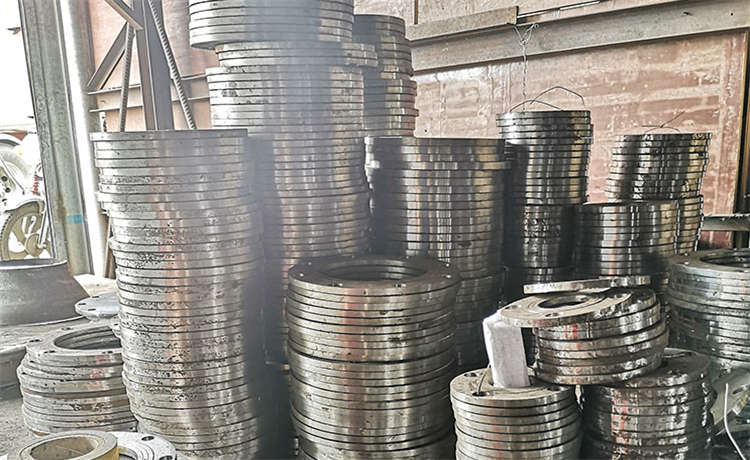 529-6螺旋鋼管，1524-12mm螺旋鋼管，鋼材場(chǎng)螺旋管生產(chǎn)廠家，鋼材場(chǎng)供水螺旋管