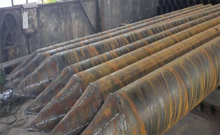 dn2200mm螺旋鋼管，江門dn2000螺旋焊管，800-16螺旋管，鋼材場螺旋管型號規(guī)格