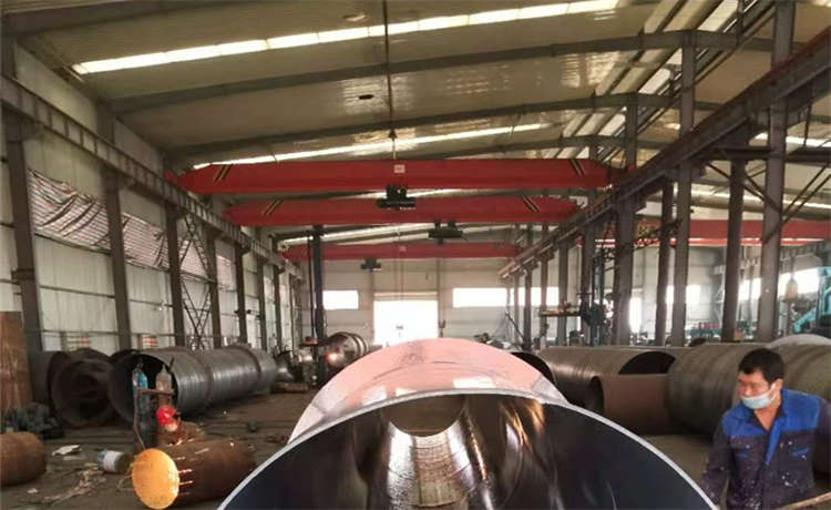 610 724mm螺旋鋼管，賀州3000mm螺旋管，377-10mm螺旋焊管，377螺旋鋼管多少錢一米