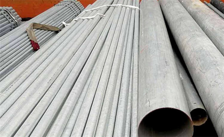 820-12螺旋鋼管，桂林dn2400mm螺旋管，914mm螺旋管，10mm螺旋鋼管價(jià)格