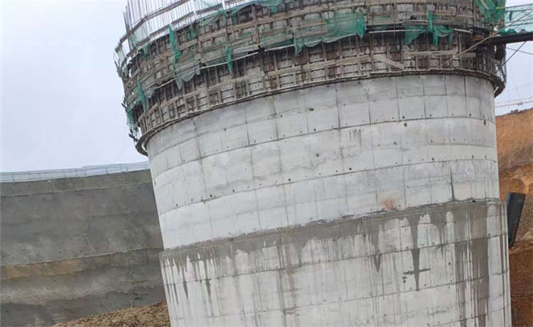 2800mm螺旋管，920排水鋼管，鋼材場鋼板卷管廠家，鋼材場焊接鋼管廠家