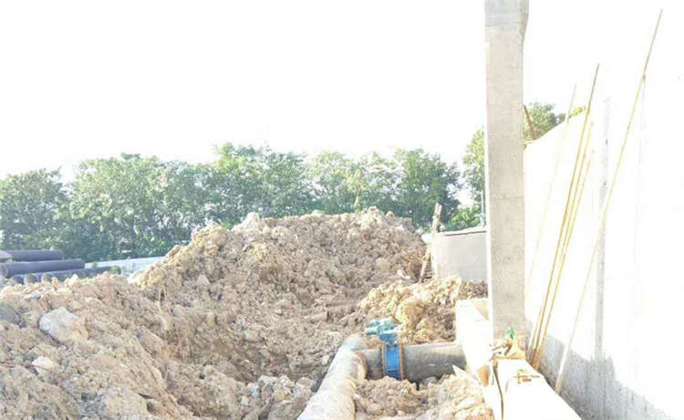 鋼材場(chǎng)鋼護(hù)筒廠家，鋼材場(chǎng)排水螺旋鋼管，鋼材場(chǎng)2000mm螺旋焊管，鋼材場(chǎng)Q355BH型鋼